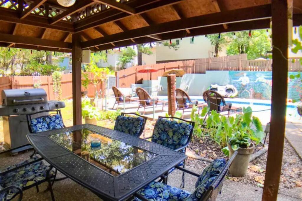 Suite Dreams 101 - Tradewinds Eureka Springs Esterno foto